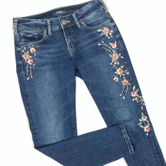 Silver Jeans Denim - Silver Jeans Elyse Skinny Floral Embroidered Jeans
